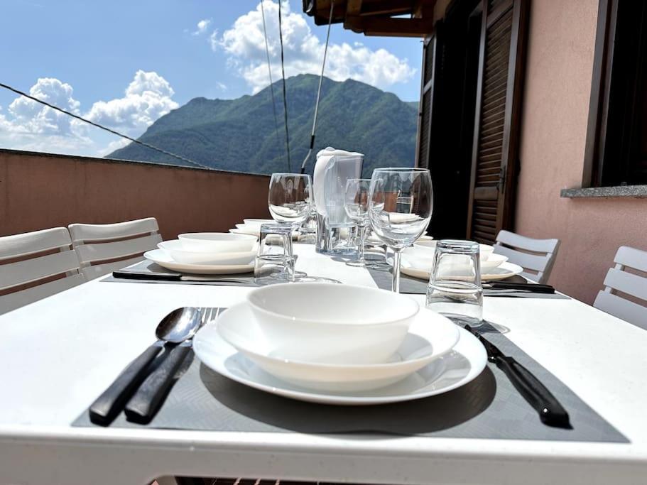 3Br Villetta Con Panoramica Sul Lago Nesso Zewnętrze zdjęcie